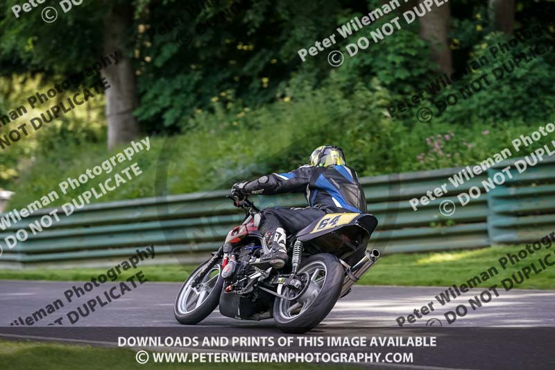 cadwell no limits trackday;cadwell park;cadwell park photographs;cadwell trackday photographs;enduro digital images;event digital images;eventdigitalimages;no limits trackdays;peter wileman photography;racing digital images;trackday digital images;trackday photos